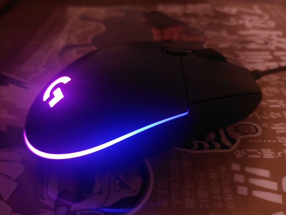 Мышь игровая Logitech G102 Lightsync черный