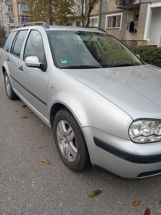 Autoturism Volkswagen Golf