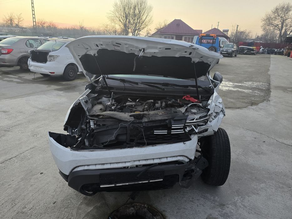 Dacia Duster 11/2023 Blue 1.5 DCI 6 trepte Navi clima Scaune incalzite