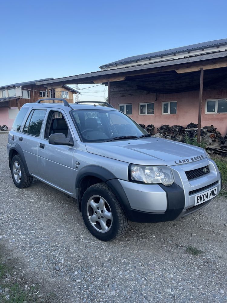 Dezmembrez land rover freelander 2.0 m47