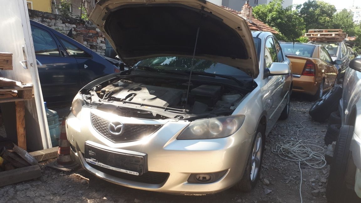 mazda 3 1.6D на части