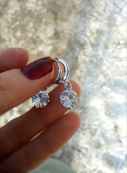 Cercei de argint cu pietre de zirconiu