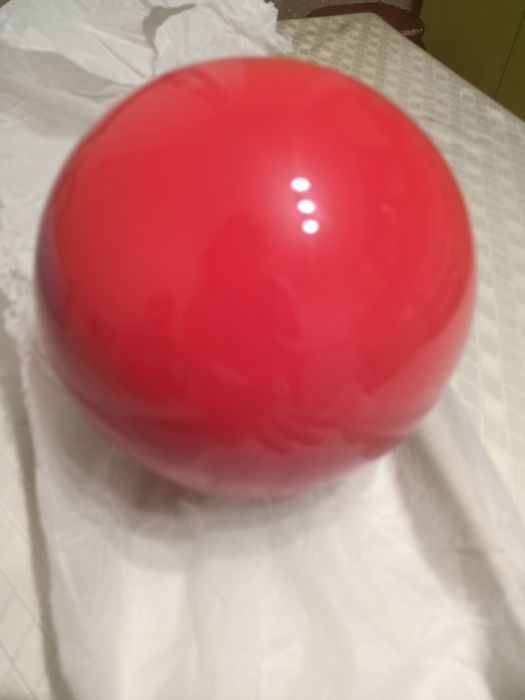 гимнастичный мяч