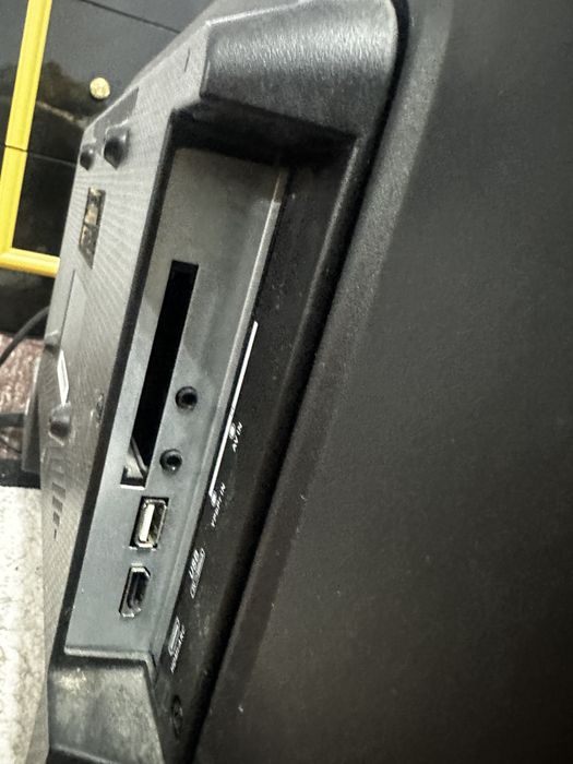 Vand televizor vision touch