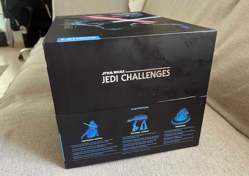 Lenovo Star Wars Jedi Challenges AR set complet cu Lightsaber