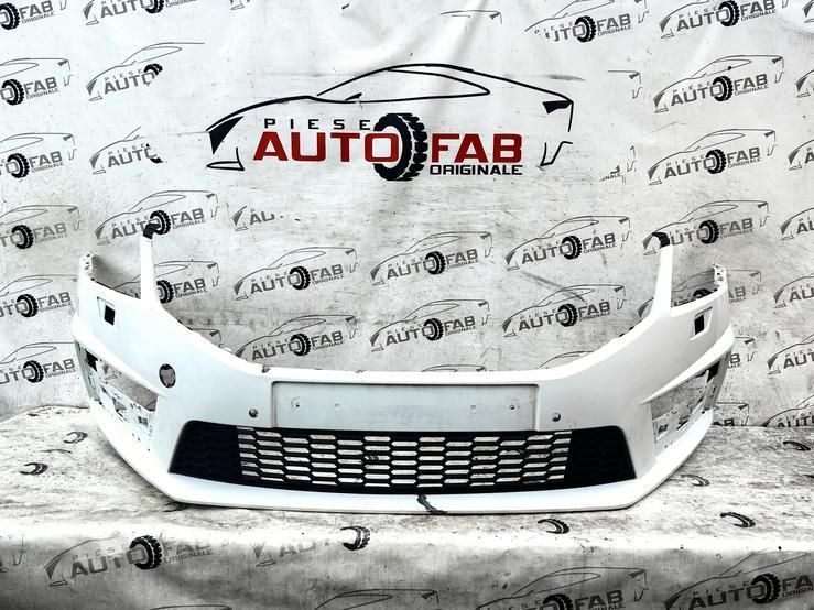 Bara fata Skoda Octavia 3 VRS Facelift an 2017-2019 Gauri pentru 4 senzori si spalatoare faruri