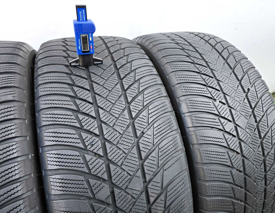 4бр. 235/50/19 BRIDGESTONE Blizzak LM001- зимни