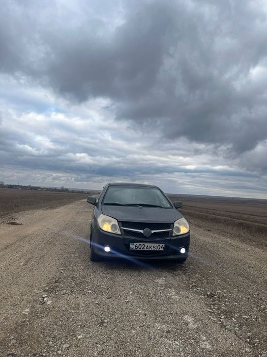 Продам машину geely mk 2013