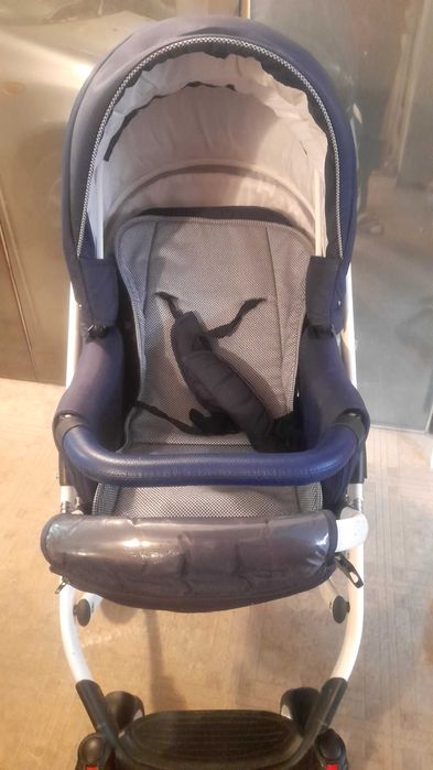 Бебешка количка с два коша