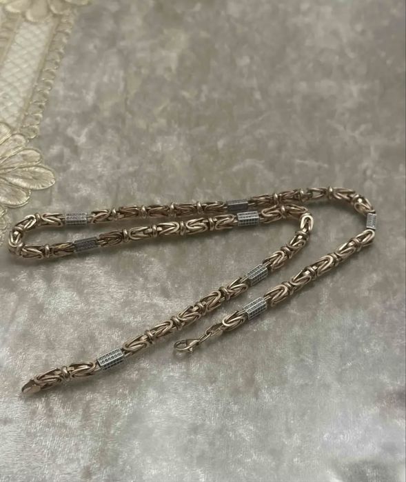 Продам золотую цепь