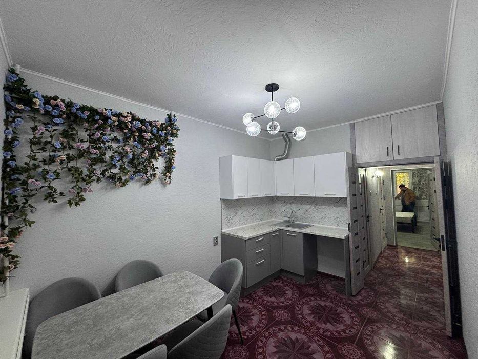 СРОЧНО! Продается двухкомнатная квартира на первом этаже