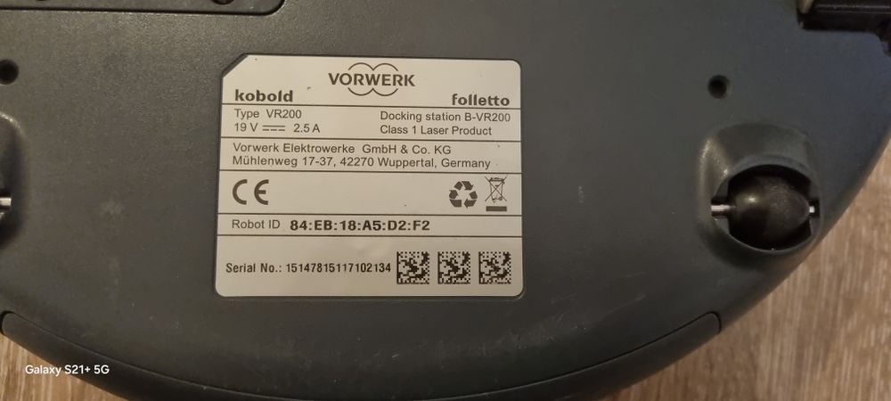 Aspirator robot Vorwerk Kobold VR200