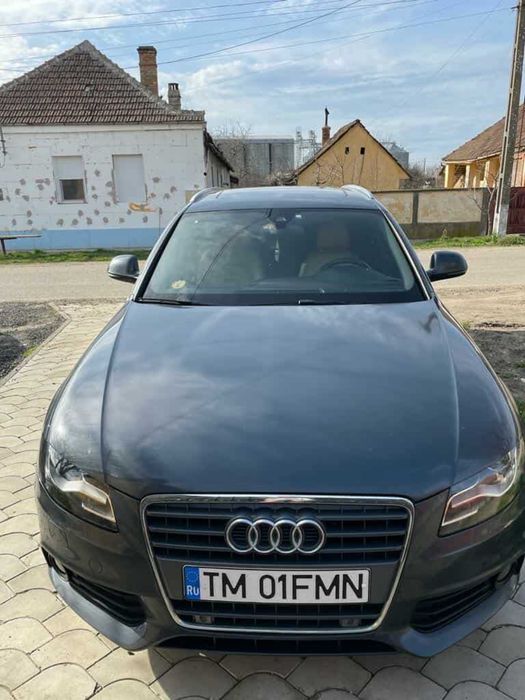 Vand Audi A4 B8 2009