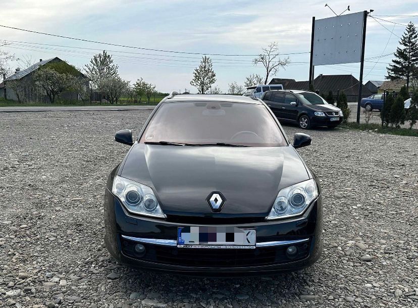 Aripi Renault Laguna 3