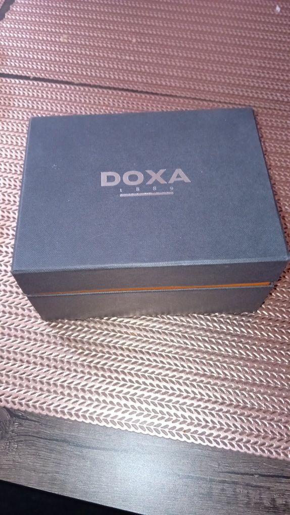 Vând ceas doxa dfgghhhhhhhhhhh