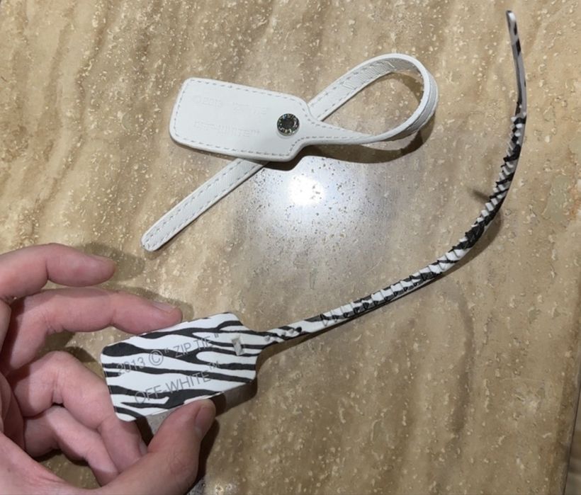 Tag Off White Zip Tie / Leather
