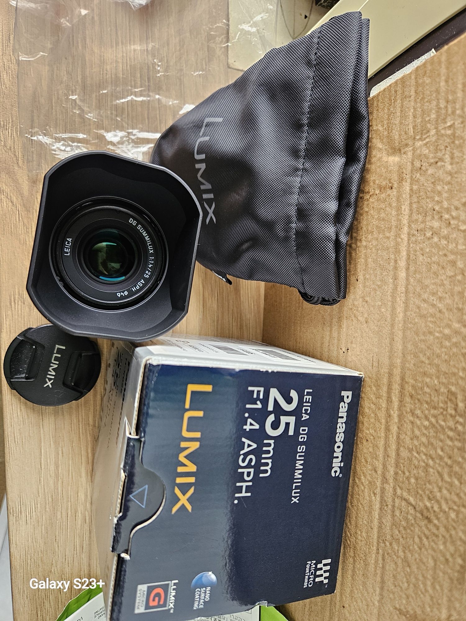 Обектив Panasonic Leica DG Summilux 25mm,f/1.4 за m4/3