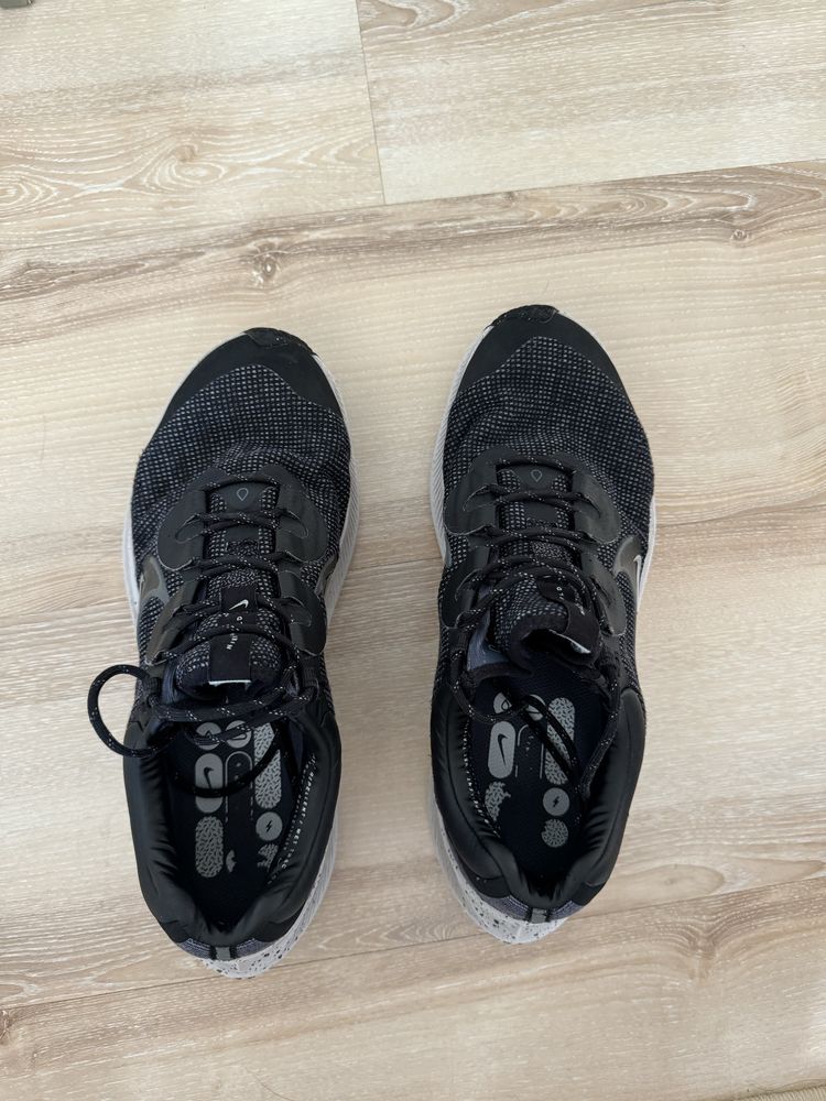Nike Zoom Winflo 8 Shield DC3727-001. Размер 42.5