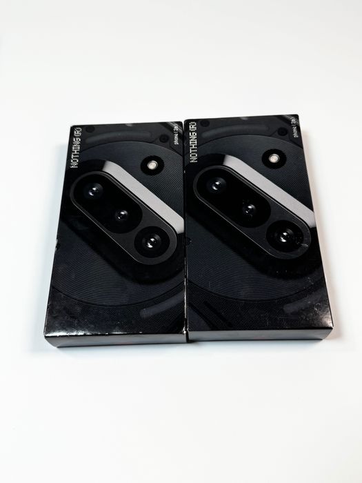 НЕРАЗПЕЧАТАН! Nothing Phone (3a) 128GB 8GB Black
