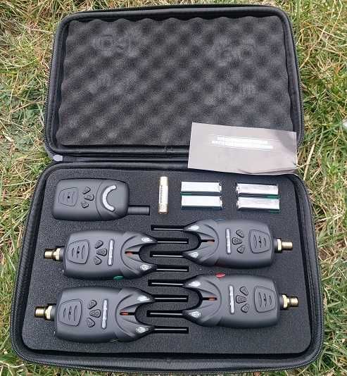 Комплект сигнализатори 4+1- два модела