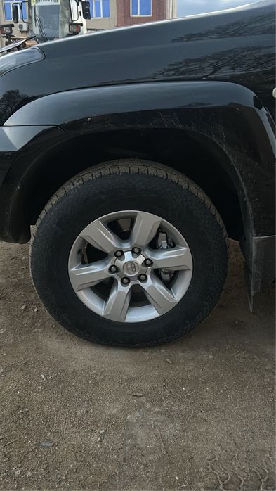 Диск R17 с покрышкой