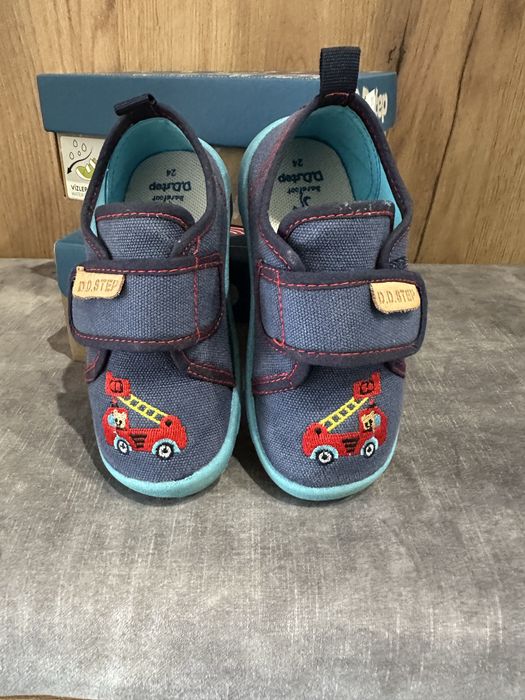 Детски пантофи обувки