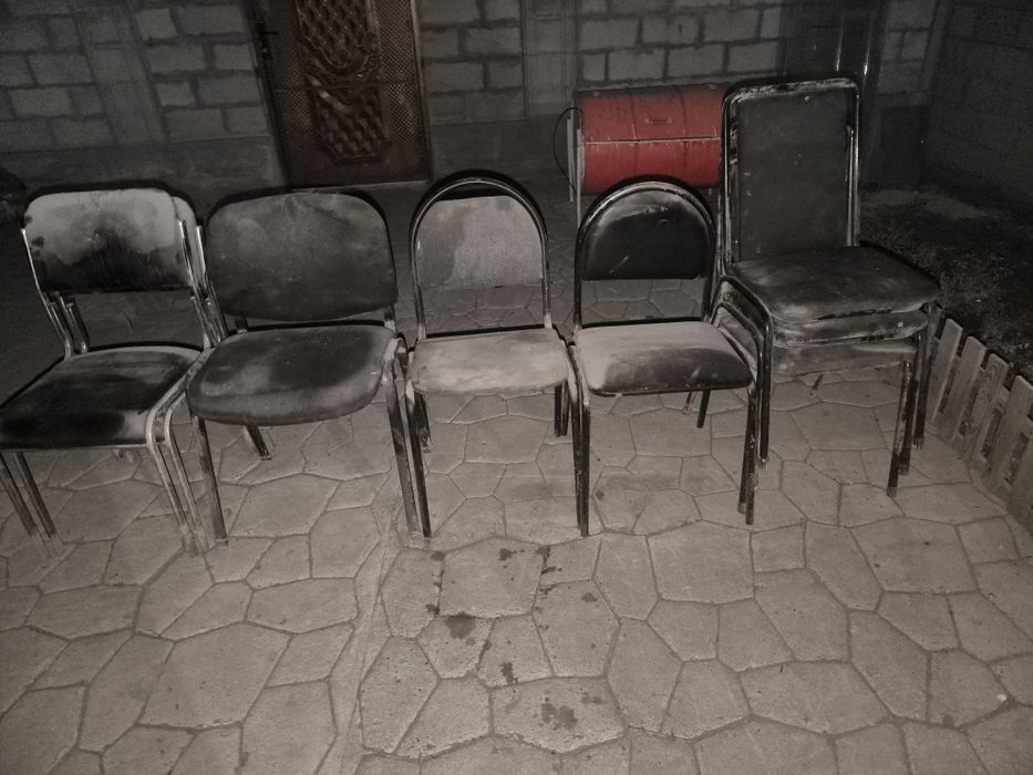 Стулья б/у почти даром