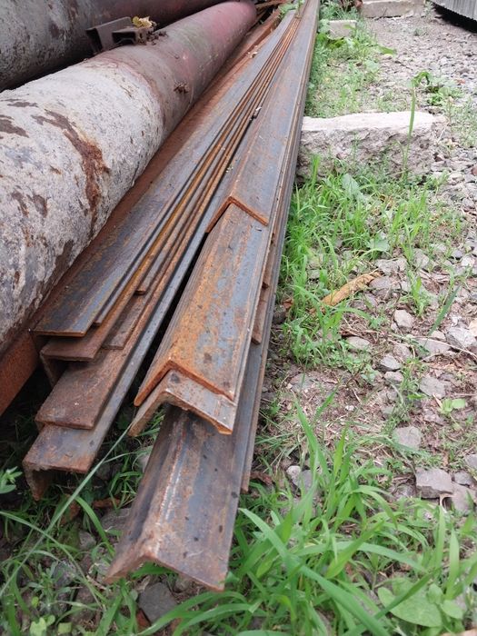 Уголок 50×50.  4