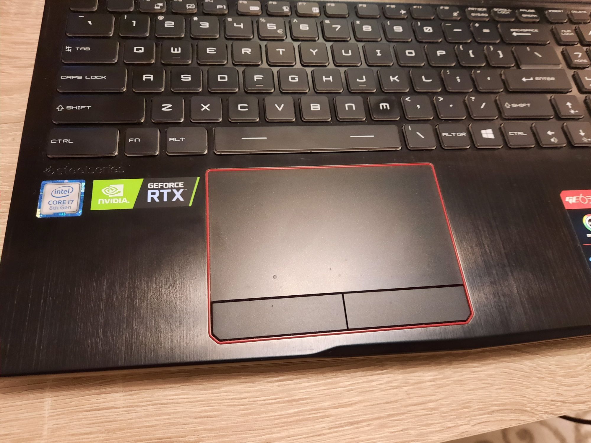 Laptop gaming MSI raider Ge 63 RGB, I7, 16 Gb RAM, RTX2060