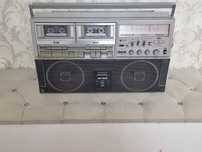 Radiocasetofon sharp gf 525