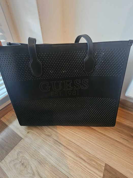 Дамски чанти prada