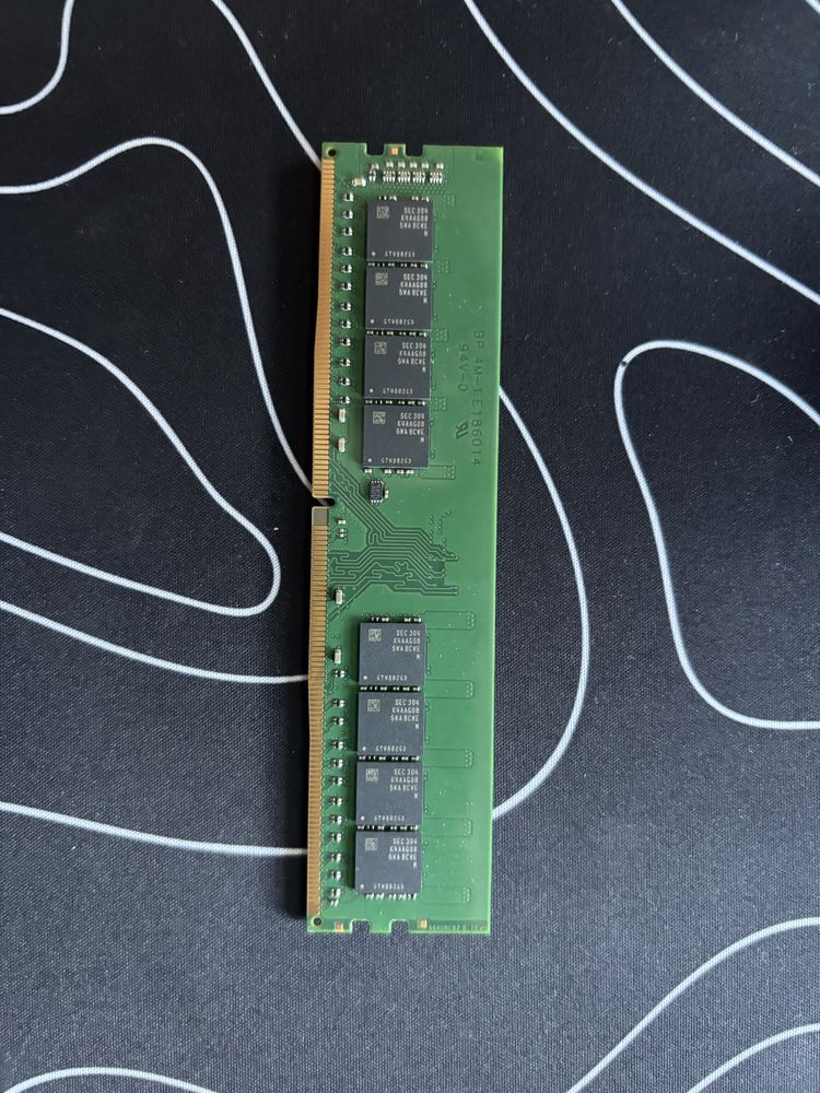 Рам памет adata 32gb 3200mhz  DDR4
