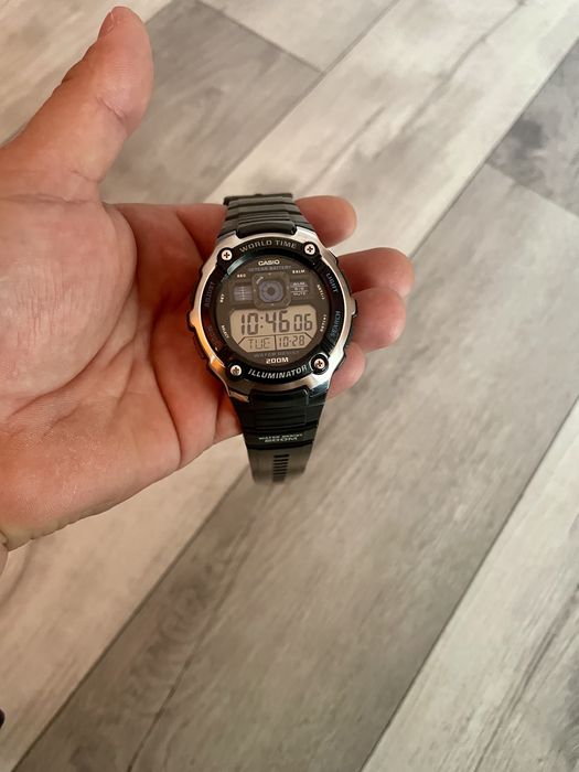 Vând ceas Casio