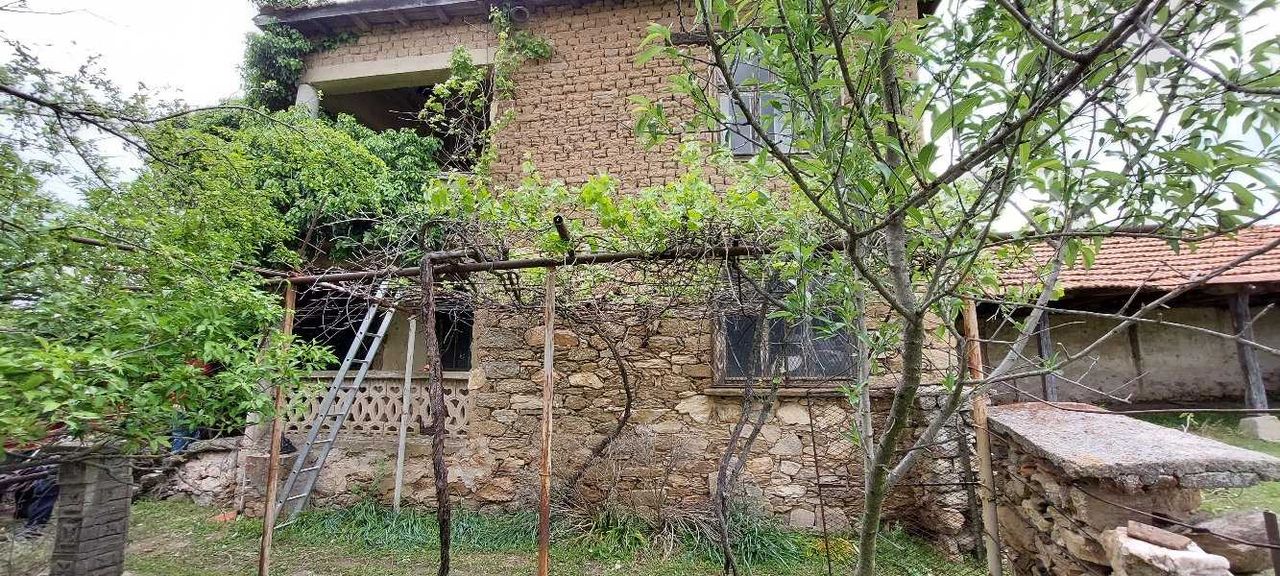 Продава се Къща в с. Елена, Област Хасково - 70 кв.м за 219 €/кв.м - Снимка #2