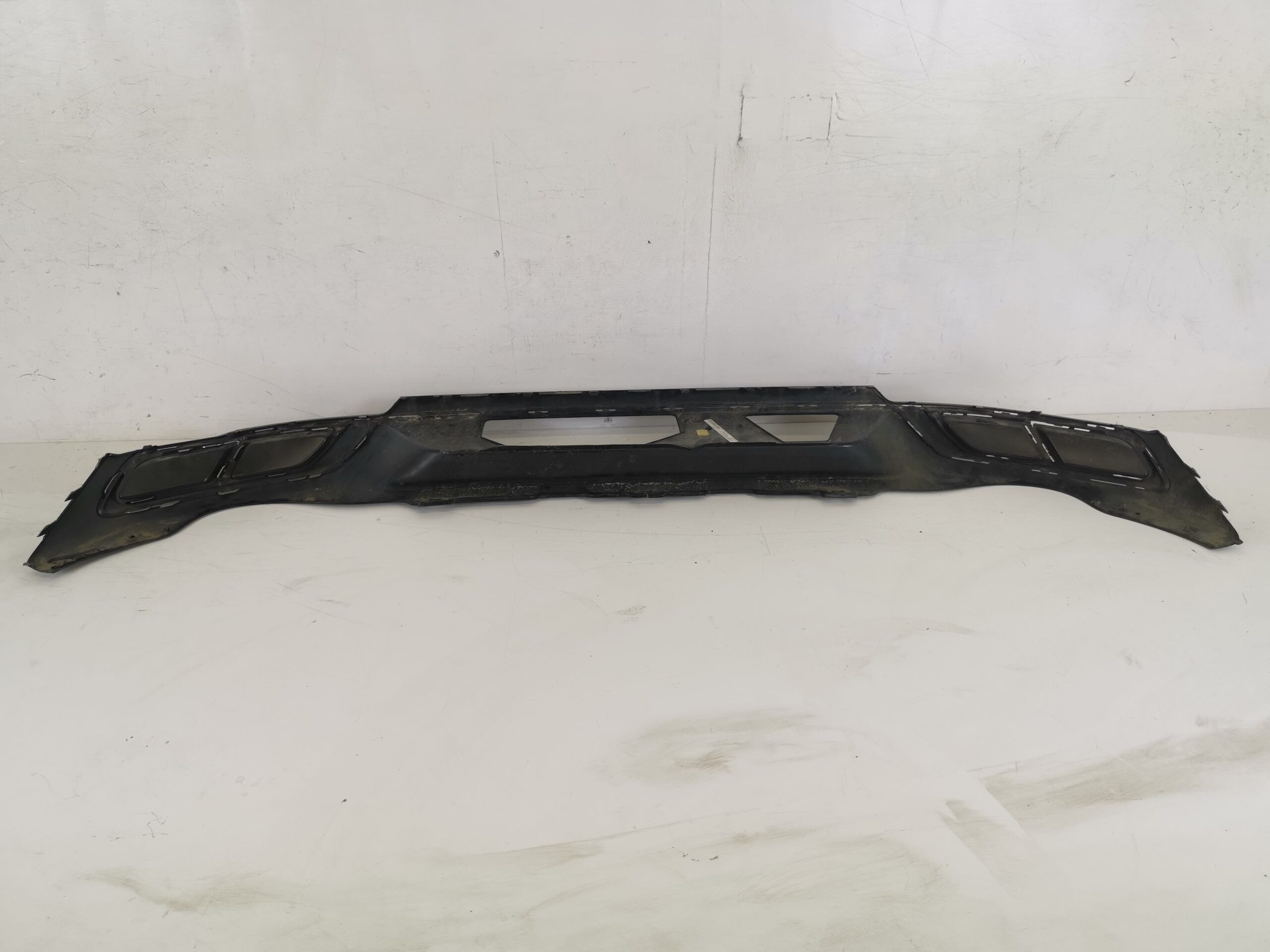 Спойлер За Задна Броня Фолксваген ВВ / Volkswagen VW Passat B8 [ , , ,