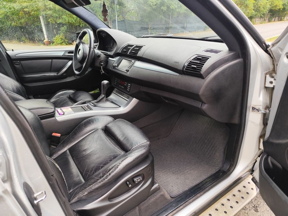 BMW X5, automat 218c