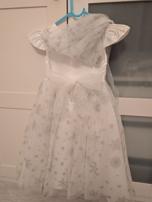 Rochița alba fulg de nea 5 ani 110cm