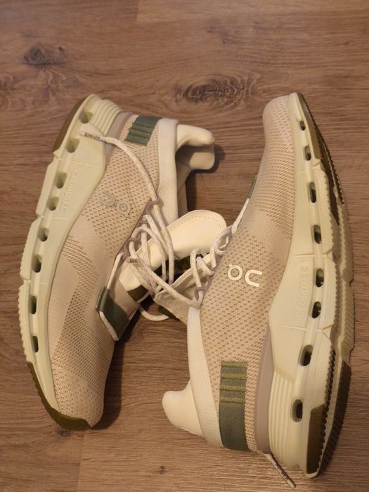 Adidași On Cloudnova Dama Mar 40.5 Impecabili