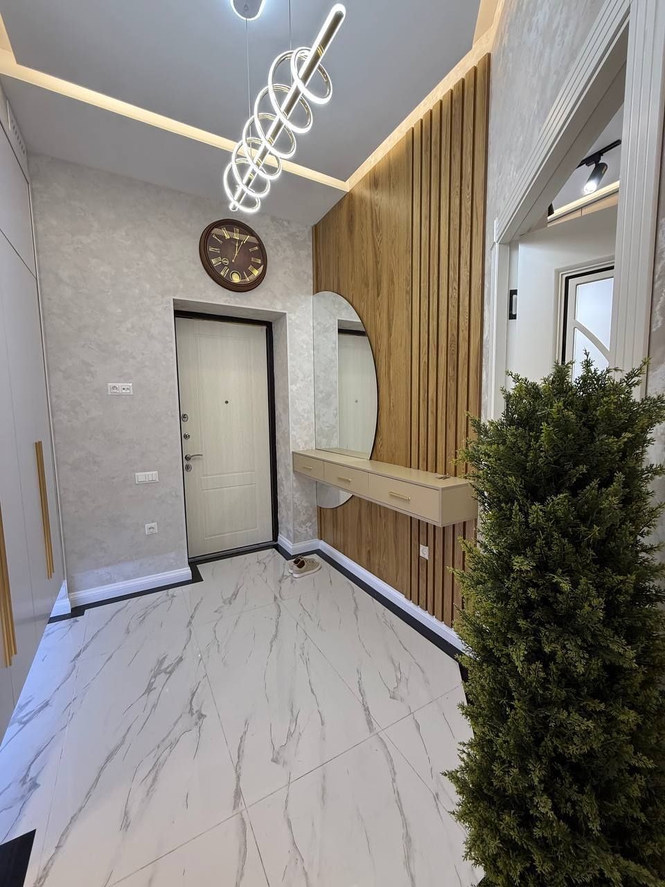 Продается 2в3 ком квартира, ЖК Мухташам, ор-р: м.Минор/Алайский, 60 м²