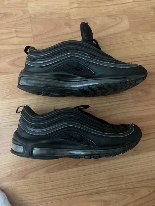 Adidasi nike , stare buna