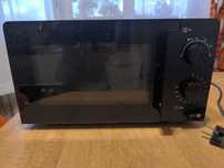 Микровълнова фурна SWITCH ON MW-H0201 700W