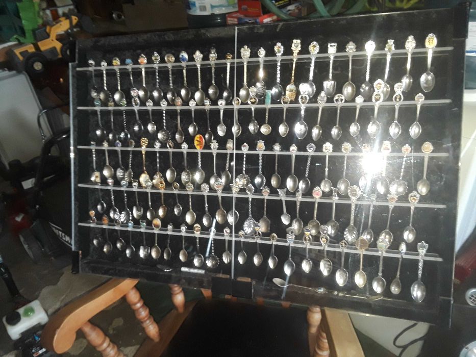 Lingurite Collection