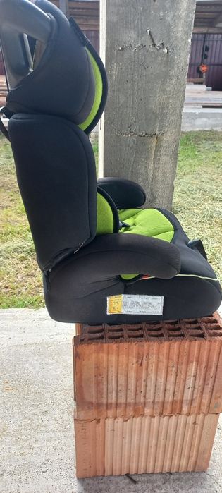 Scaun de mașină pentru copii