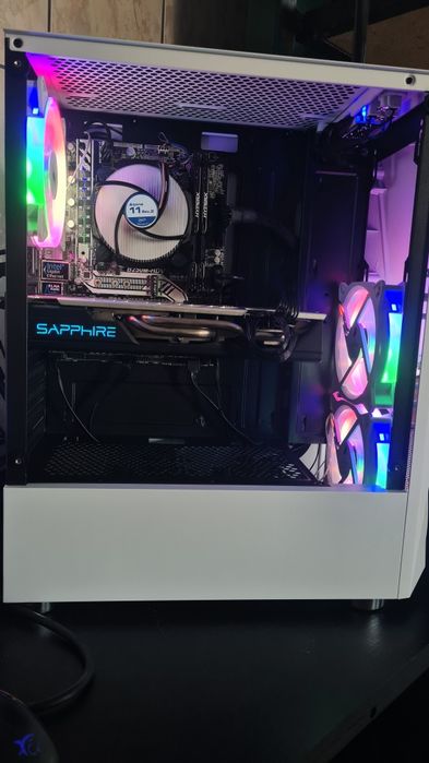 Unitate PC Gaming i7 7700 video 4GB RX 570 16GB RAM SSD