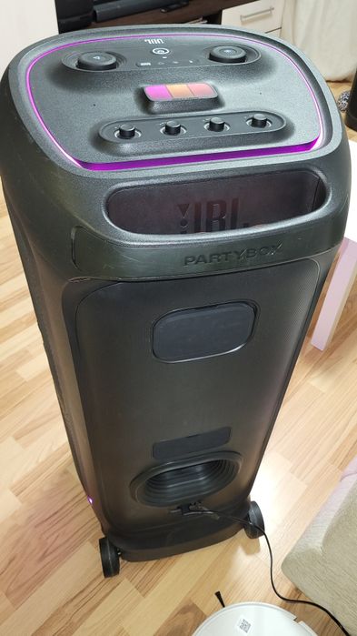 JBL Partybox Ultimate Functionala 100%
