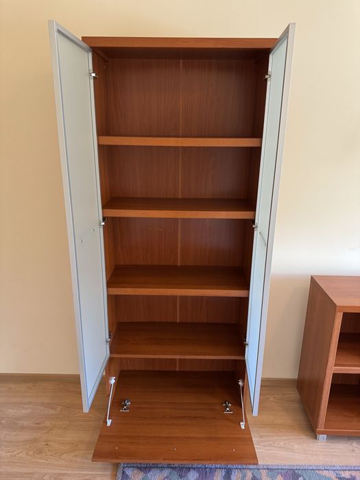 Гардеробче 80х35х199см