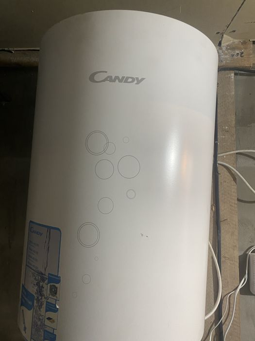 Продам бойлер фирмы Candy 50л, почти новая
