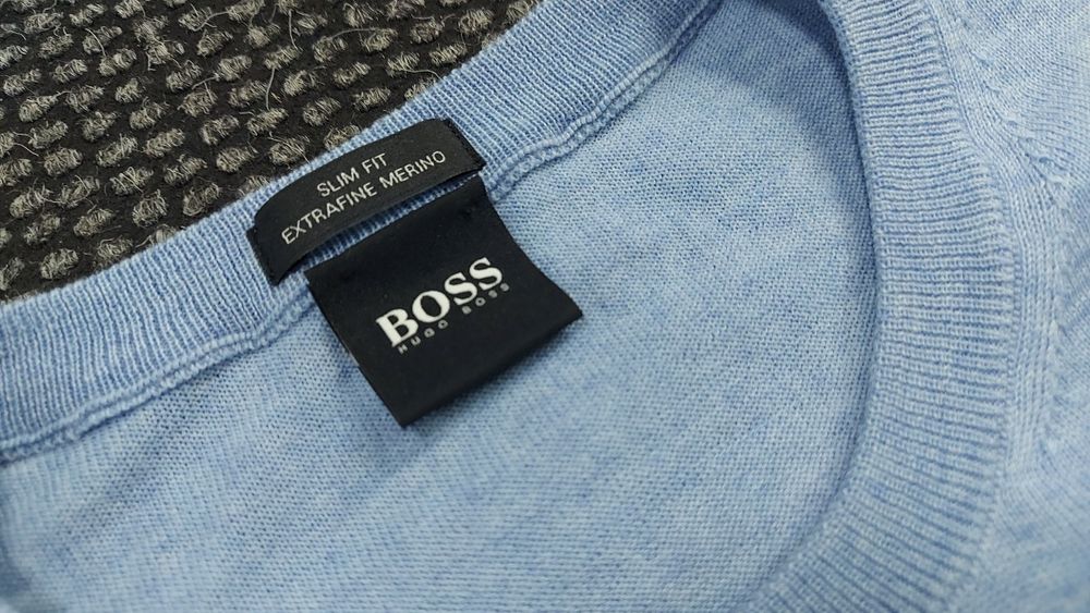 Hugo boss пуловер merino вълна M размер