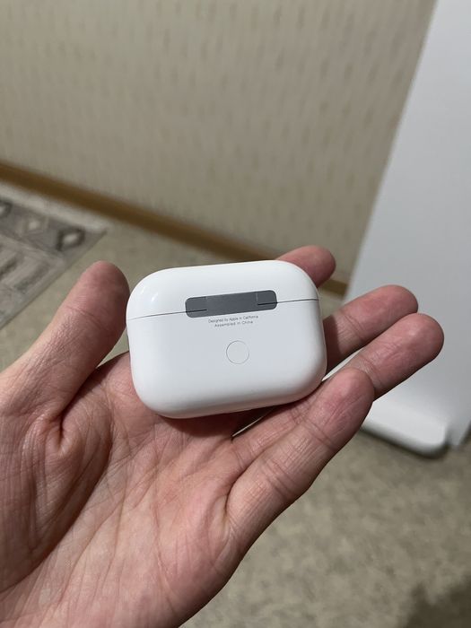 Новые наушники Airpods