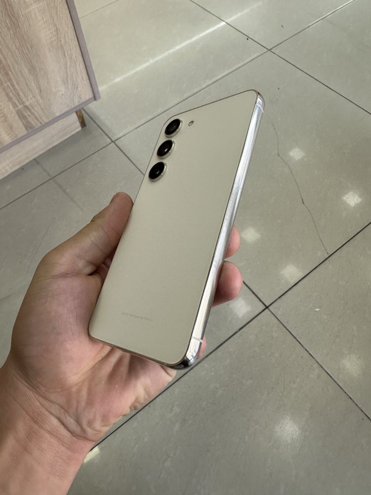 Samsung Galaxy S23